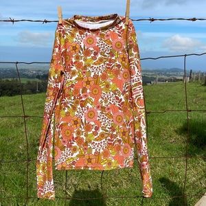 SISSTREVOLUTION Rashguard Feeling It Floral Long Sleeve Rash Guard NWOT